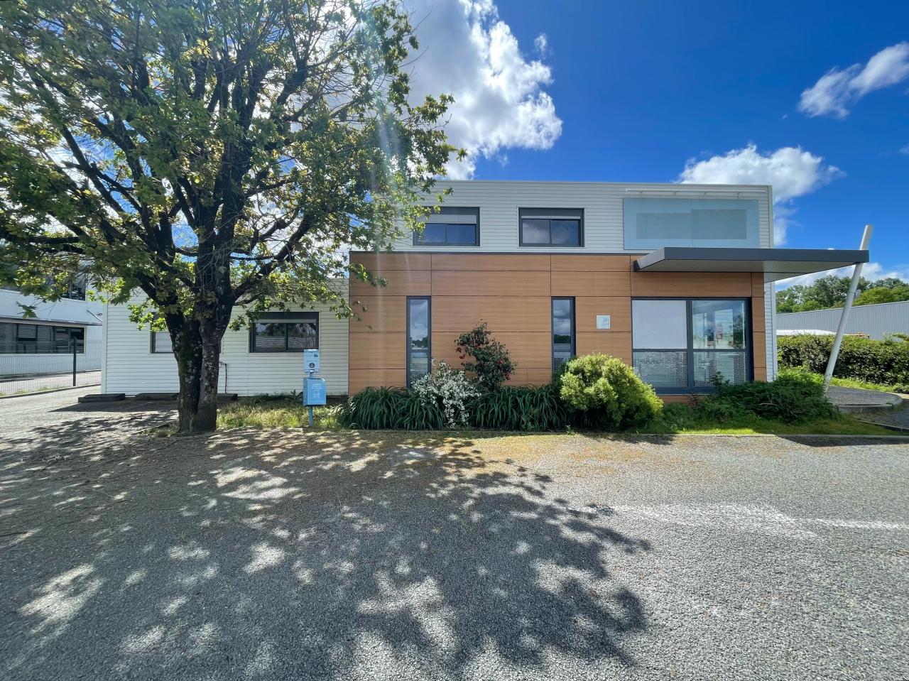 Local d'activité Eysines 778m² Vente local d'activité Eysines Gironde OVACT2531655 0